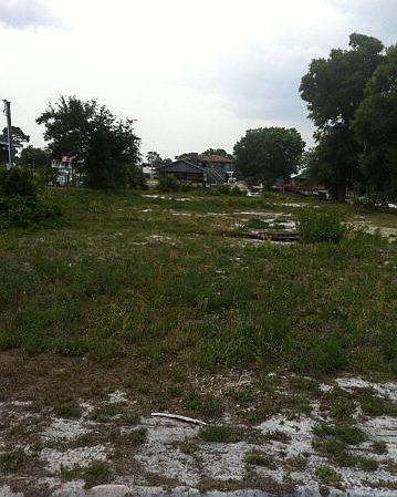 2nd image of 26247 Carondelette Dr