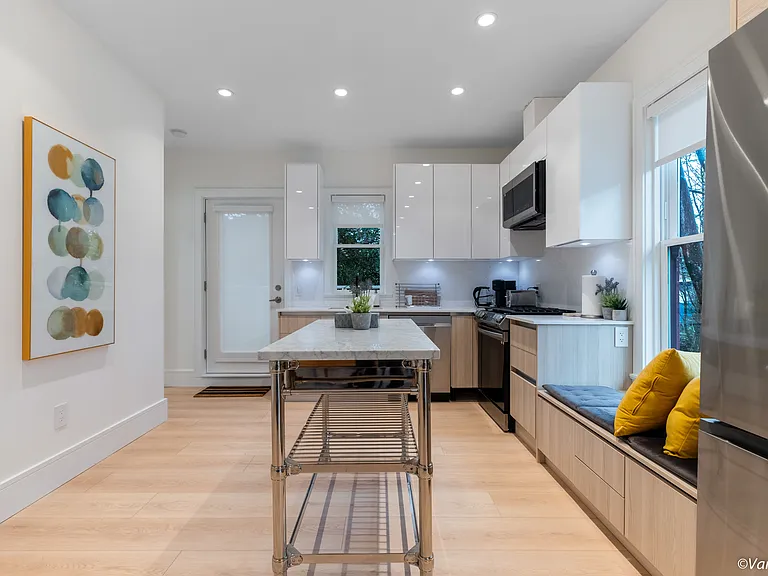 957 Nicola St #951 — Photo 18