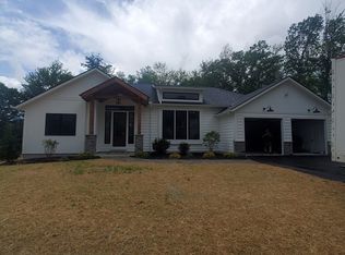 1 Flat Hill Rd #1, Lunenburg, MA 01462