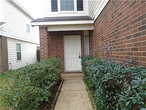 5th image of 9606 Wyatt Oak Ln