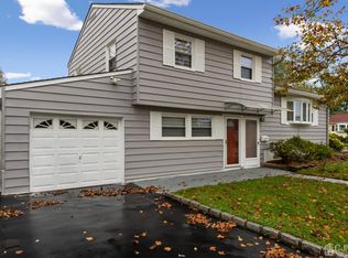 288 Berkley St, Iselin, NJ 08830