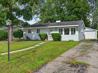 500 Wildes St, Midland, MI 48640