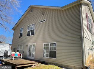 197 Locust Dr, Louisa, VA
