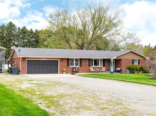 2958 Cemetery Rd, Xenia, OH 45385