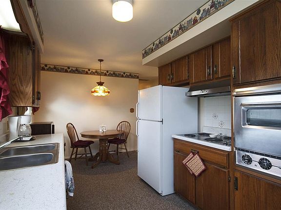 1322 GLENWOOD Avenue