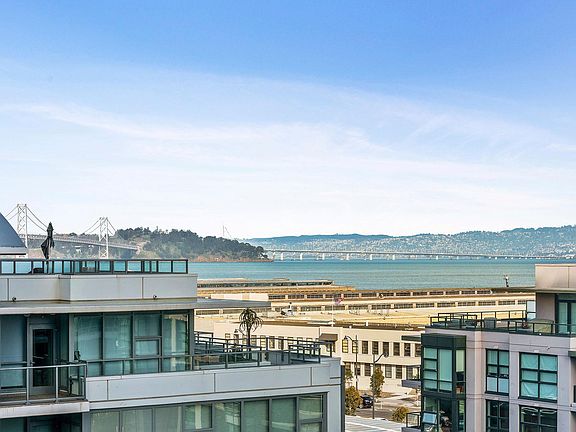 4th image of 420 Mission Bay Blvd N #705