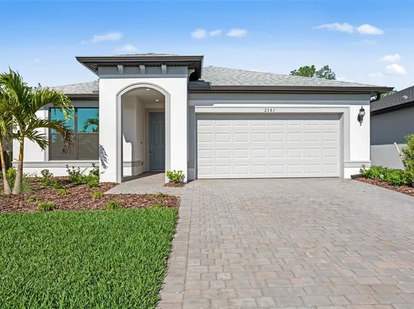 2381 Gabel Oak Dr, North Port, FL 34289