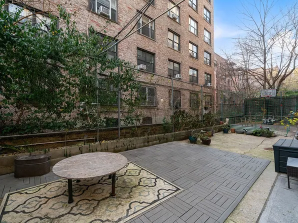 36 W 84th St APT 2A, New York, NY 10024