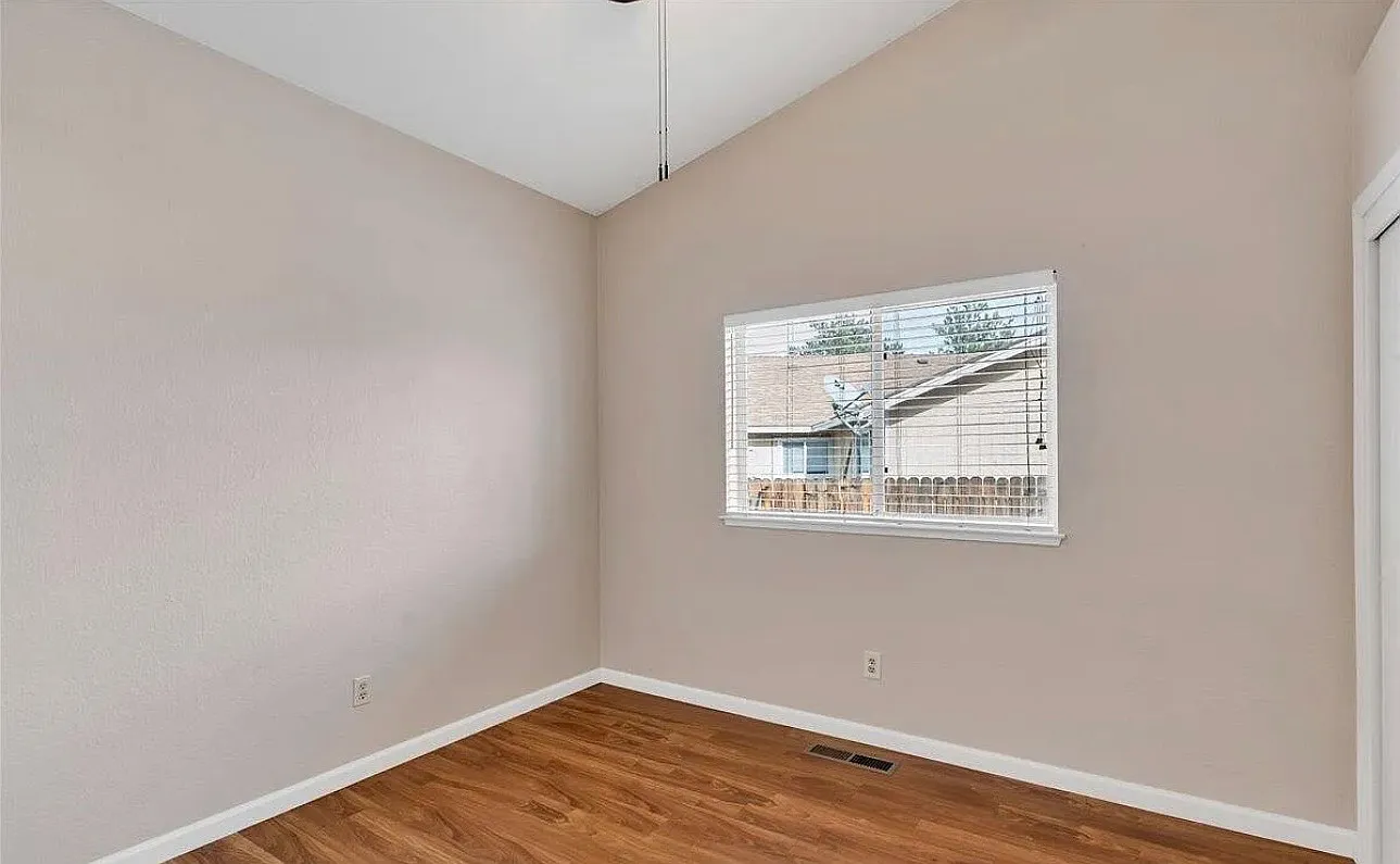 Boulder Cir, Dayton — Photo 4