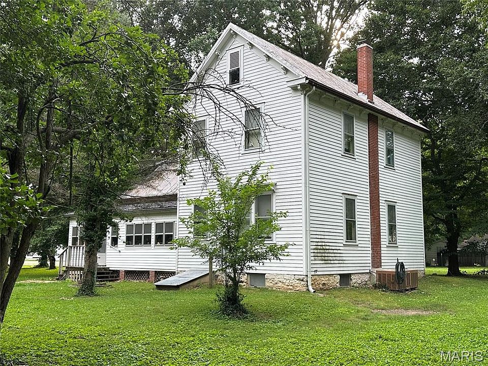 2nd image of 509 Chestnut St