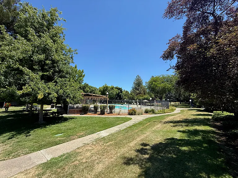 4350 Zephyr Way — Photo 17