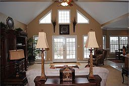 3rd image of 2621 Morrison Ln