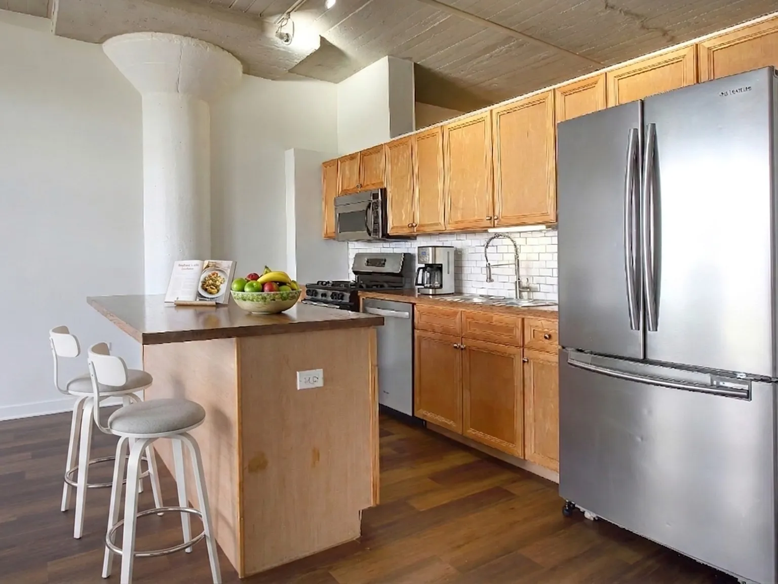 1 bed, 800 sqft, $2,550 — Photo 4