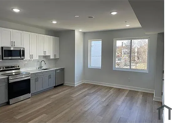 2041 N Reese St #3 — Photo 1