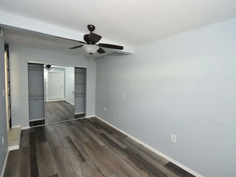403 N Oleander Ave #B — Photo 5