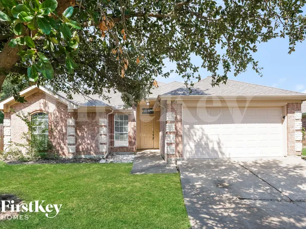 8128 Modesto Dr, Arlington, TX 76001