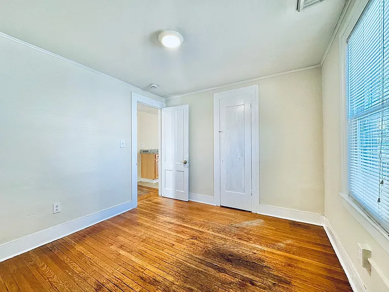 179 Bradley St — Photo 6