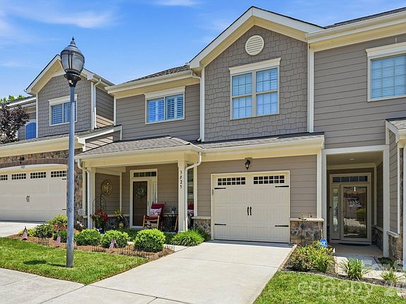 3rd image of 3025 Callaway Ct