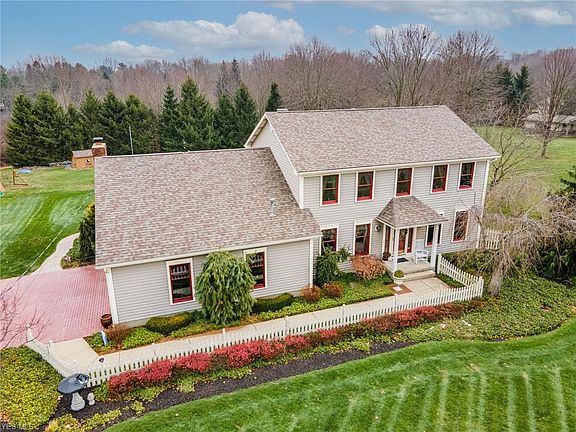 2nd image of 8025 Blue Heron Dr
