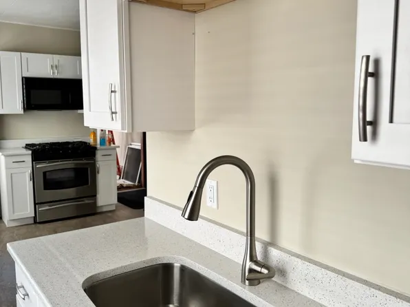 6 Cheever St #1, Worcester, MA 01610