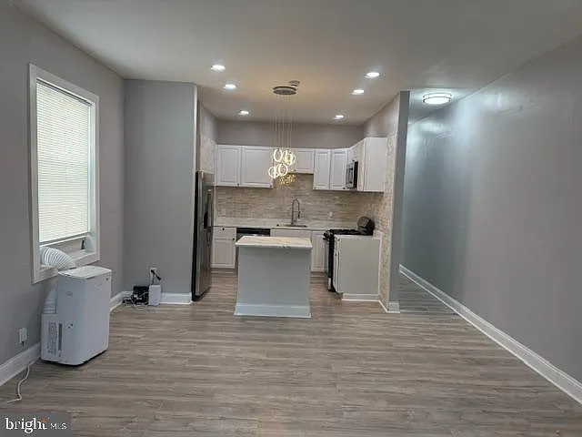1 bed, 2250 sqft, $1,750 — Photo 2