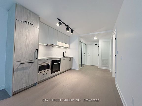 5th image of 91 Montclair Ave #737