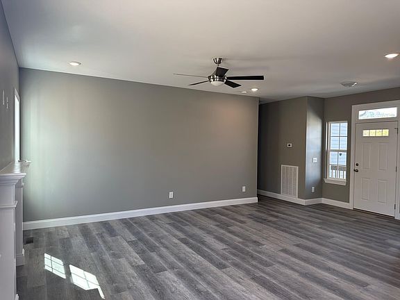4th image of 141 Union Hill Ln