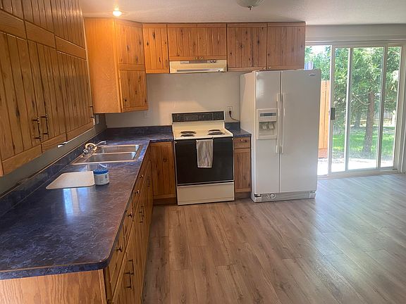 4th image of 163 Black Oak Dr