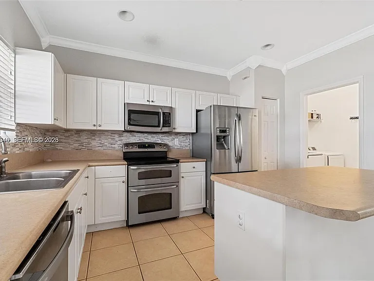 24301 SW 112th Ct — Photo 32