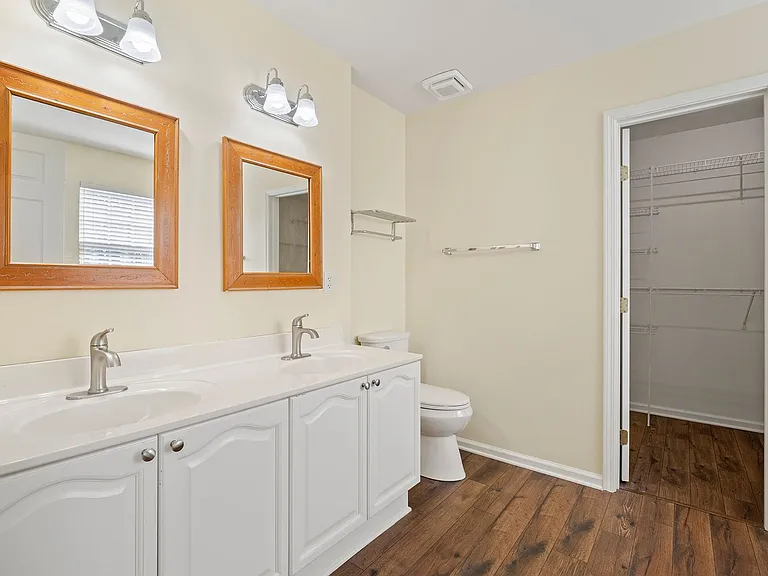 9718 Mitchell Glen Dr — Photo 28
