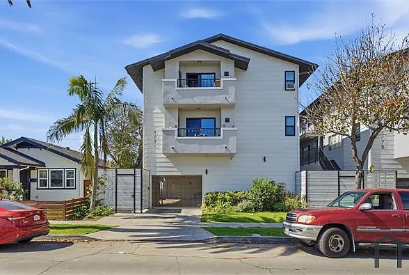 1071 Junipero Ave #302 — Photo 2