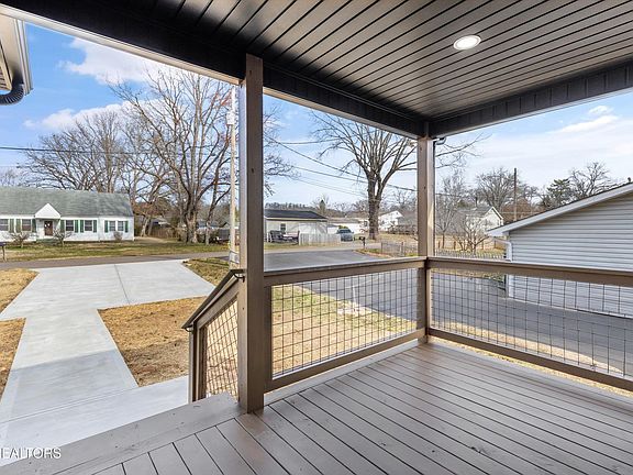 4th image of 3300 Boright Dr