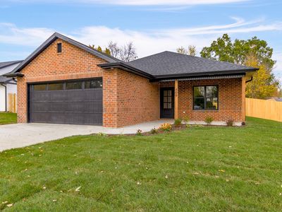 409 W Smith St, Sturgeon, MO, 65284