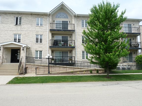 3rd image of 9400 S 79th Ave APT 2B