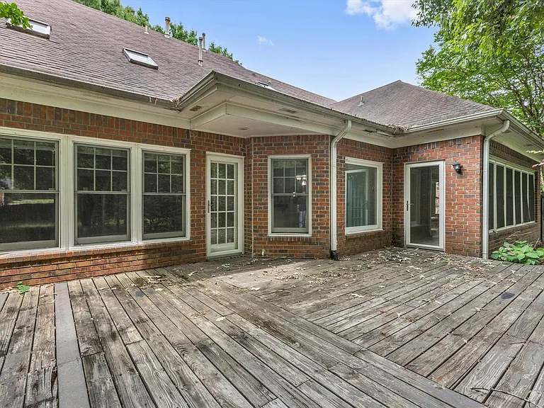 51 Summer Grove Rd — Photo 27