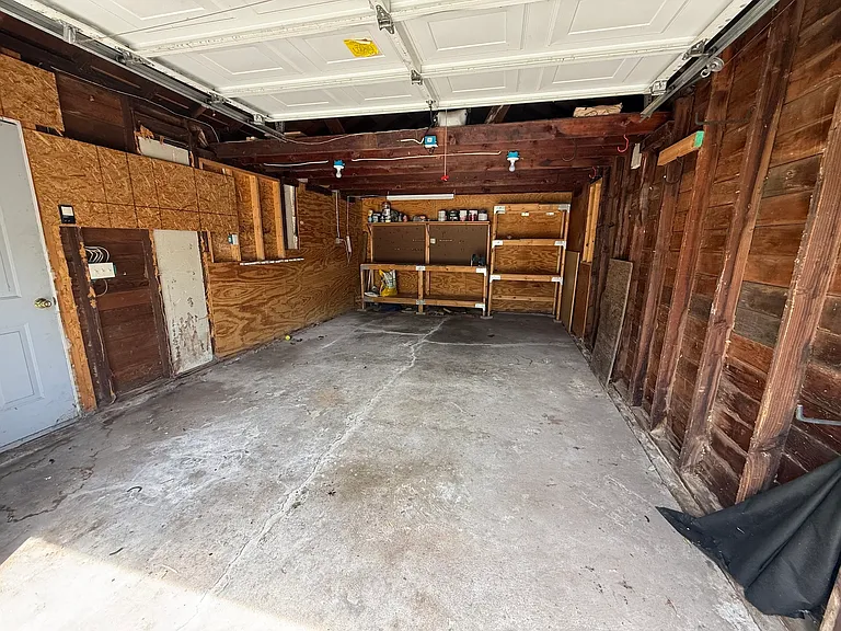 1846 Oakshire Ave — Photo 28