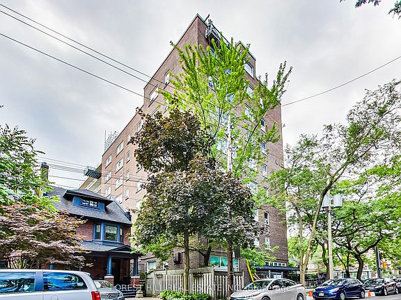 3rd image of 291 Avenue Rd #501