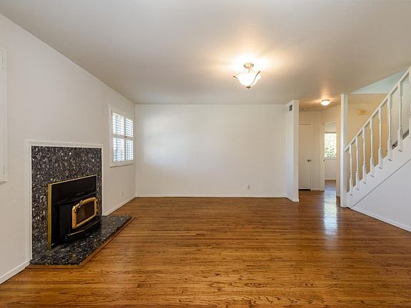 3rd image of 3890 Madera Way