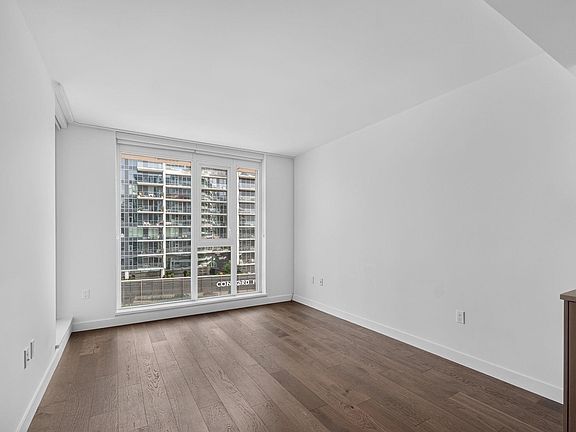 5th image of 8199 Capstan Way #907