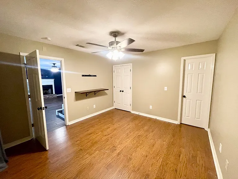 503 Brookstone Dr — Photo 10