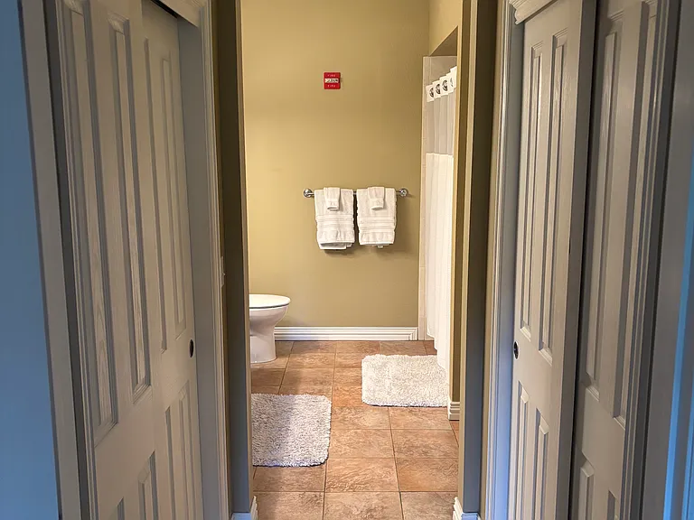 2700 E Cherry Creek South Dr #202 — Photo 11
