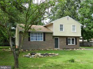 6 Yosemite Ln, Fredericksburg, VA 22408