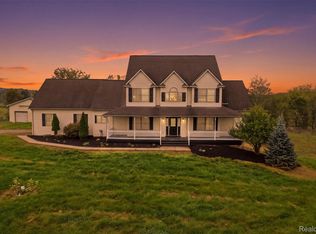 2974 Cedar Lake Rd, Howell, MI 48843