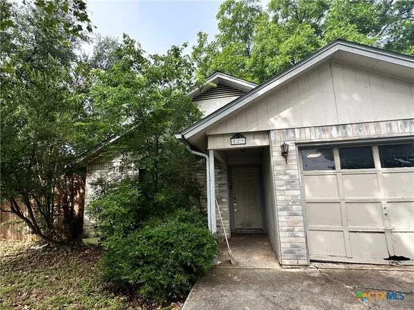 129 Riverside Dr, San Marcos, TX 78666