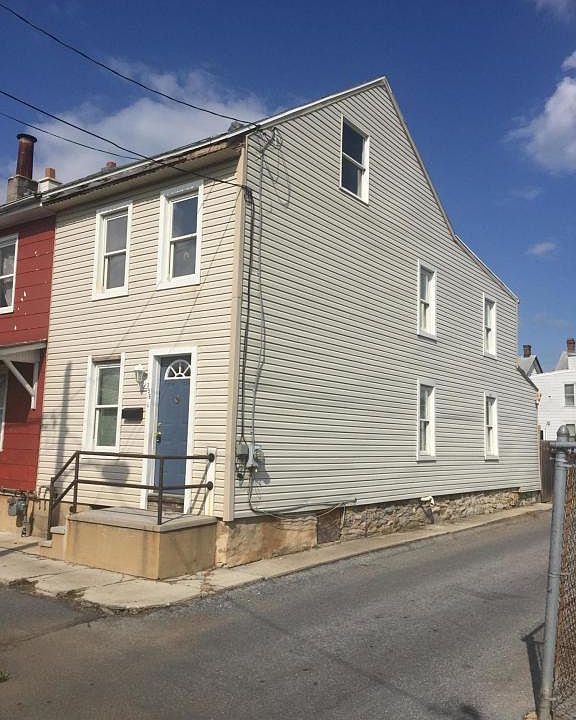 1st image of 356 N Plum St