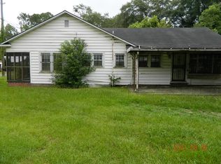 708 3rd St SE, Moultrie, GA 31768