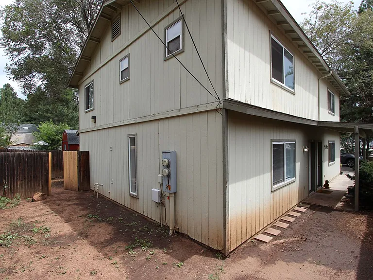 2115 N West St — Photo 3