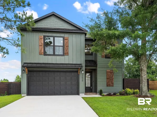 7029 Lake View Dr, Gulf Shores, AL 36542