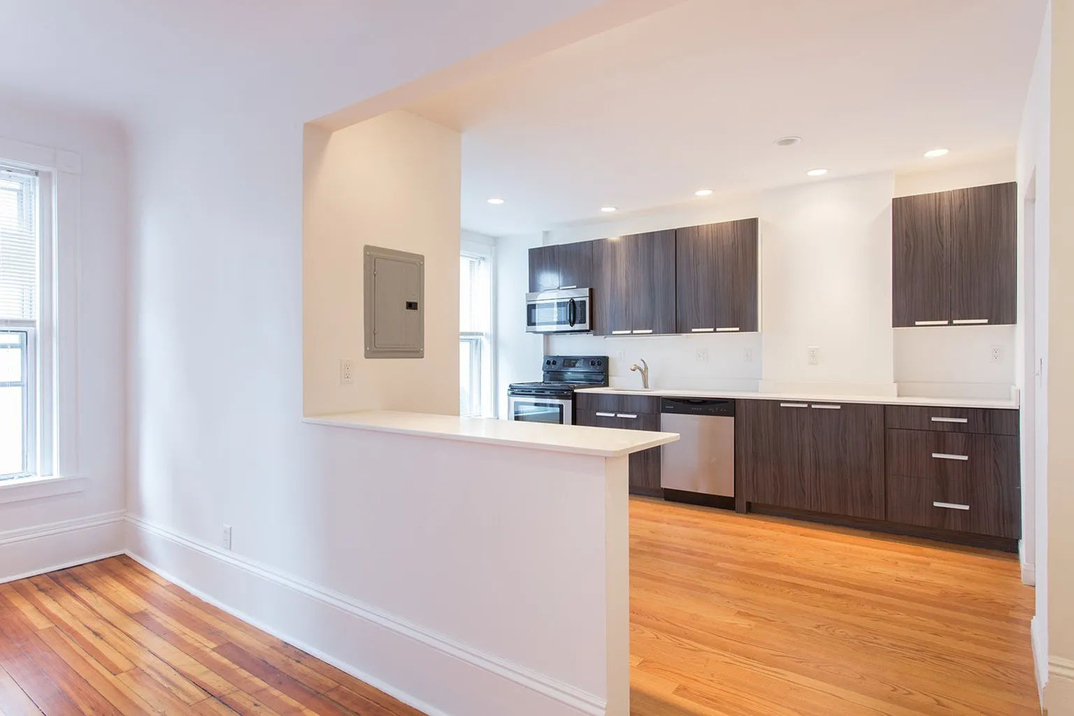 127 St. Botolph Street — Photo 3