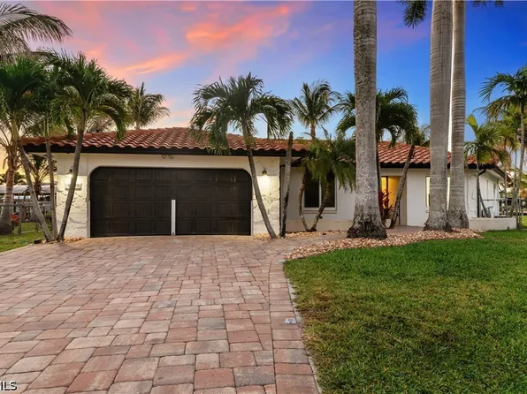 429 Cross St, North Fort Myers, FL 33903